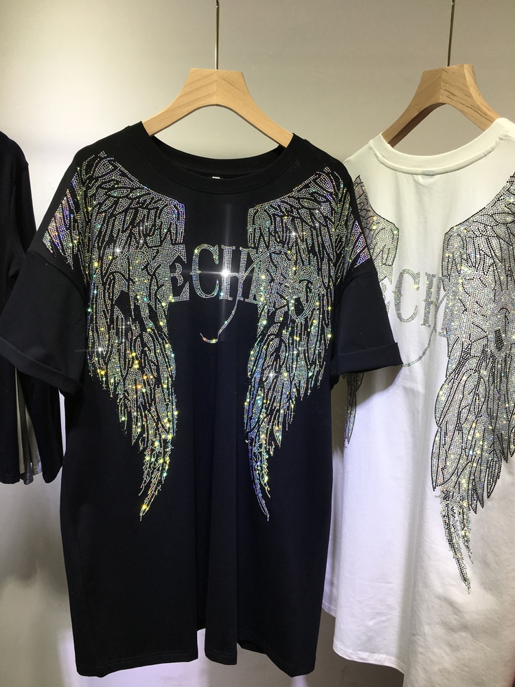 L-4XL Oversize Rhinestone Ange – Streetwear Clothing Brands Bewertung und Preis