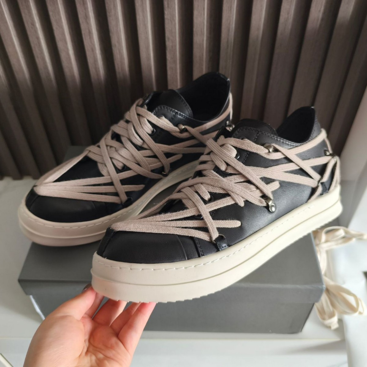 Brand Luxury Ramones Laces Lea – Off White Streetwear Brand Bewertung und Preis